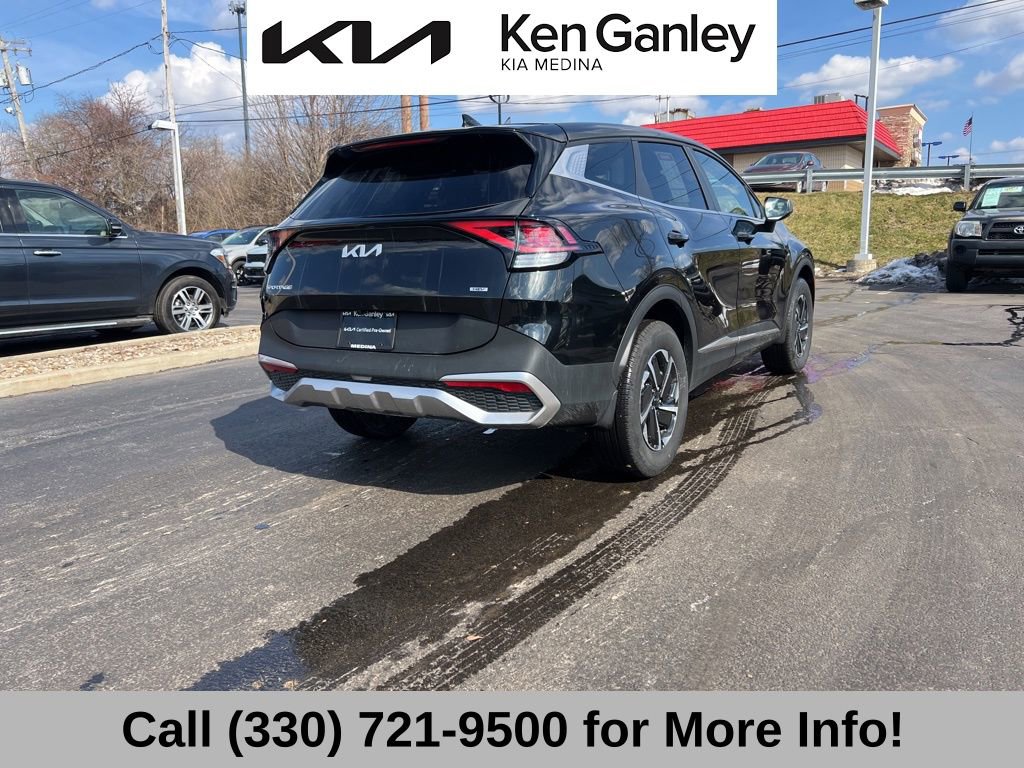Certified 2025 Kia Sportage LX image 9