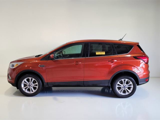 Used 2019 Ford Escape SE image 14