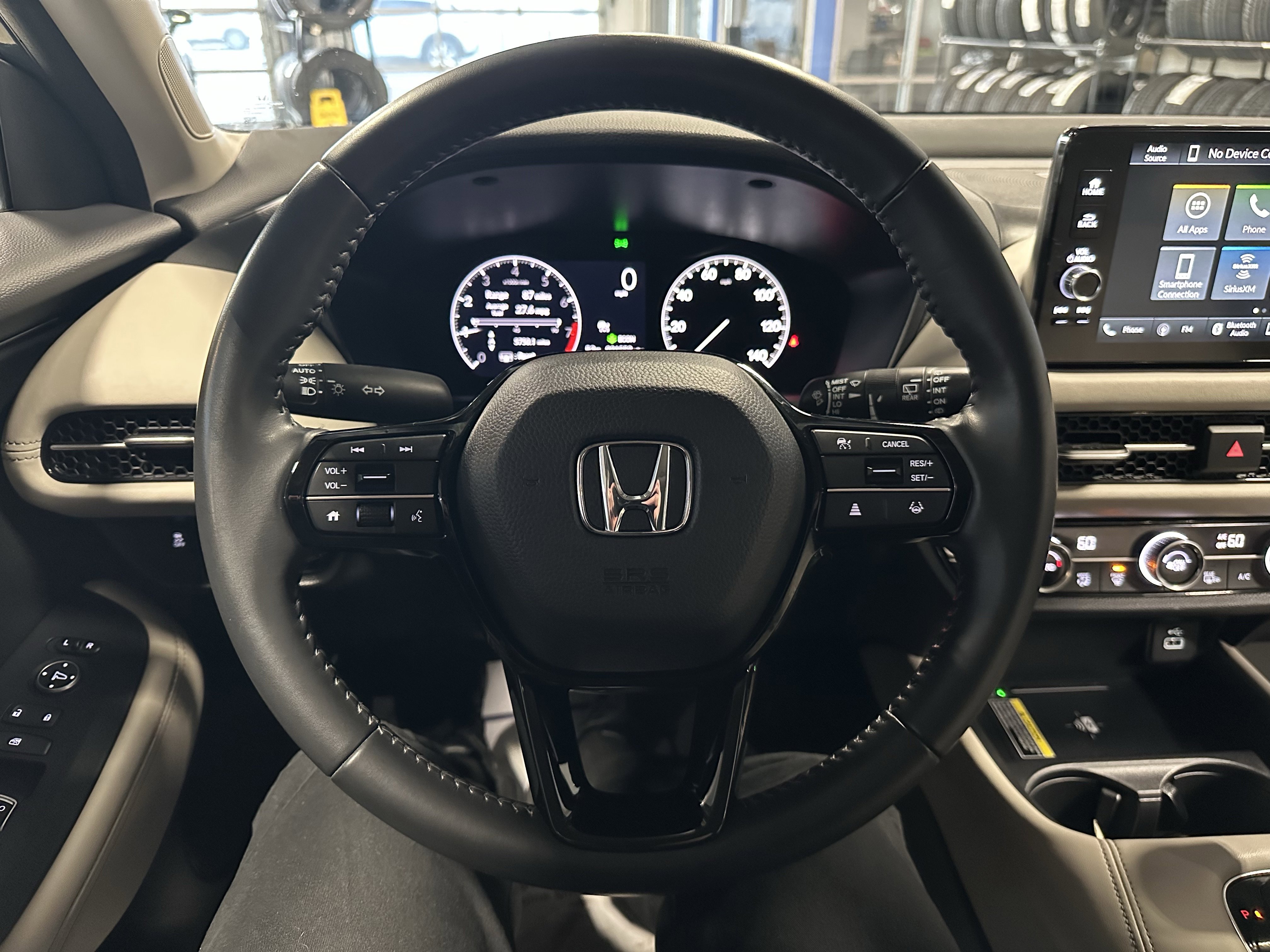 Used 2023 Honda HR-V EX-L image 9