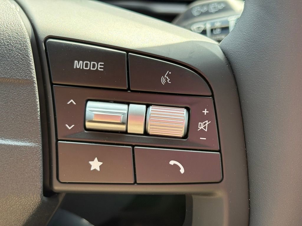 New 2026 Kia Sportage EX FWD image 24
