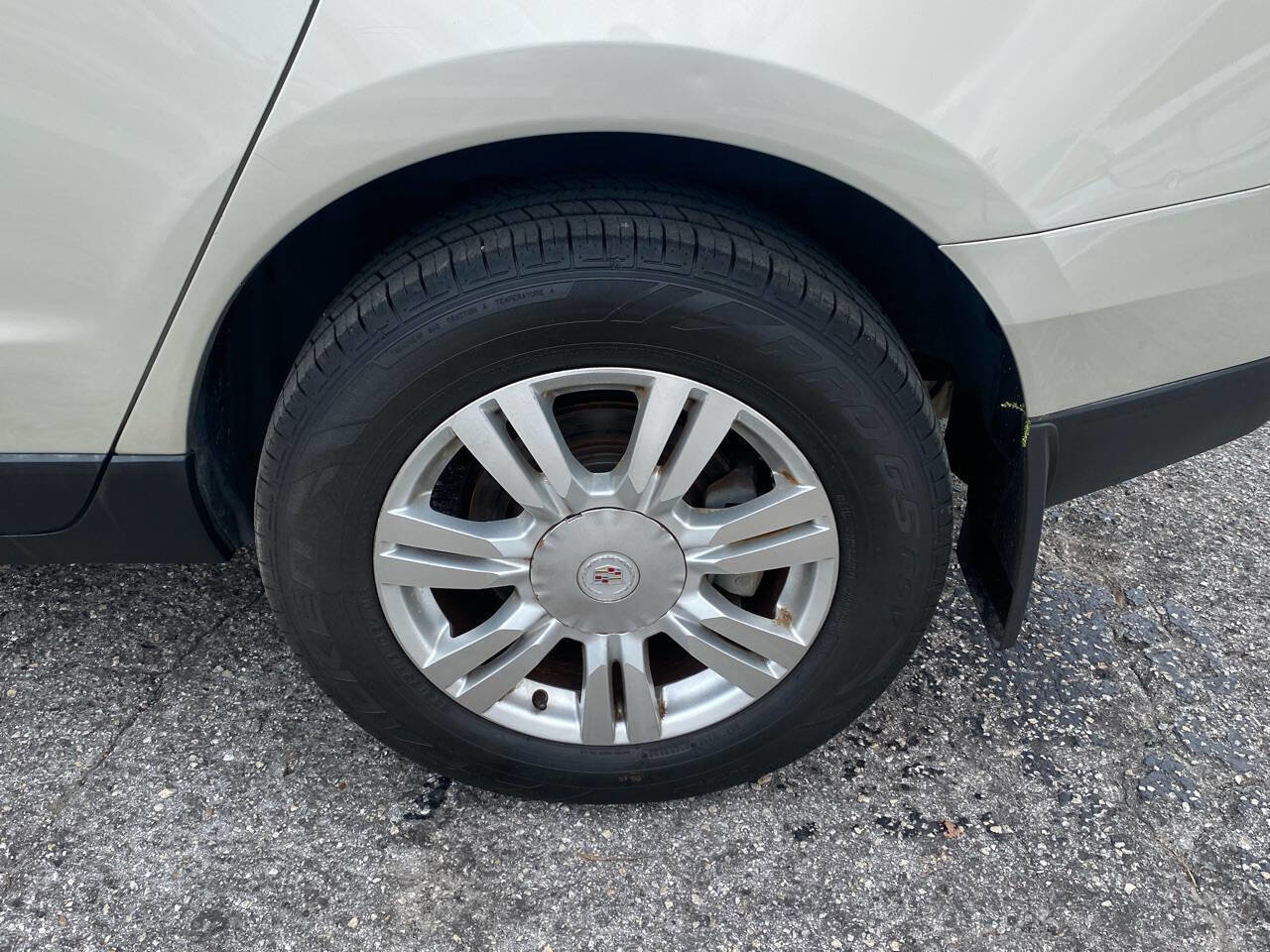 Used 2013 Cadillac SRX Luxury FWD image 10