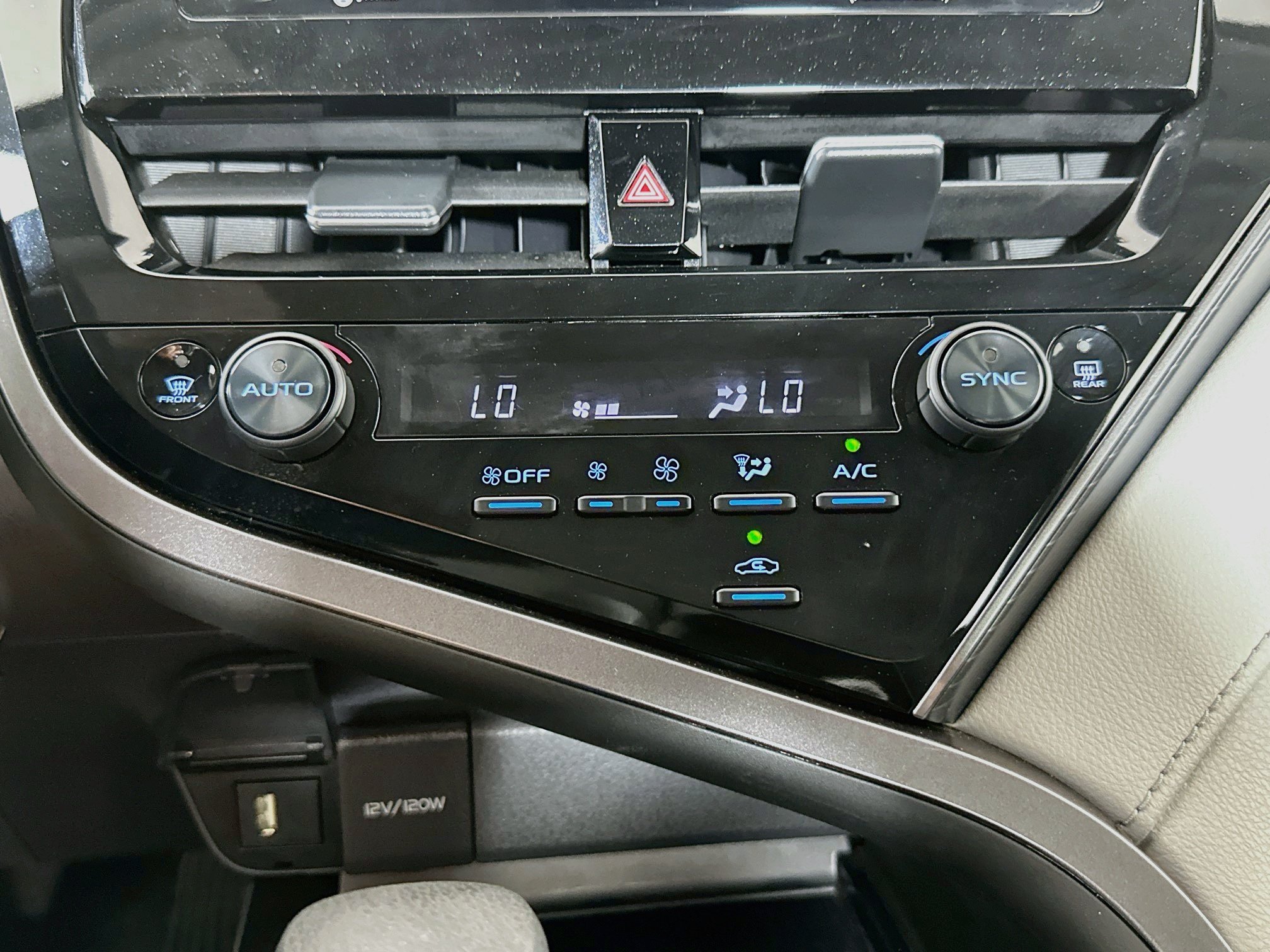 Used 2023 Toyota Camry LE FWD image 22