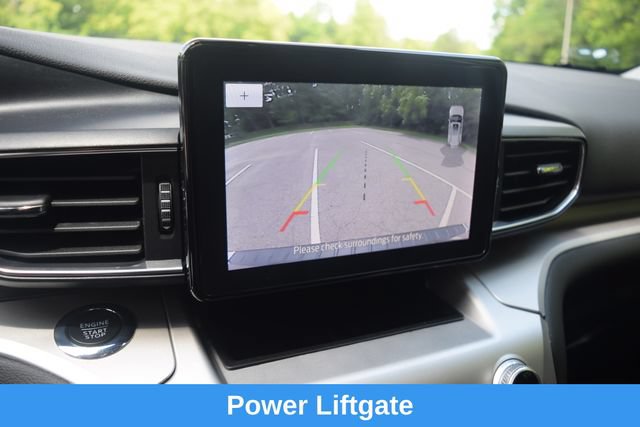 Used 2022 Ford Explorer XLT w/ Equipment Group 202A AWD/4WD image 10