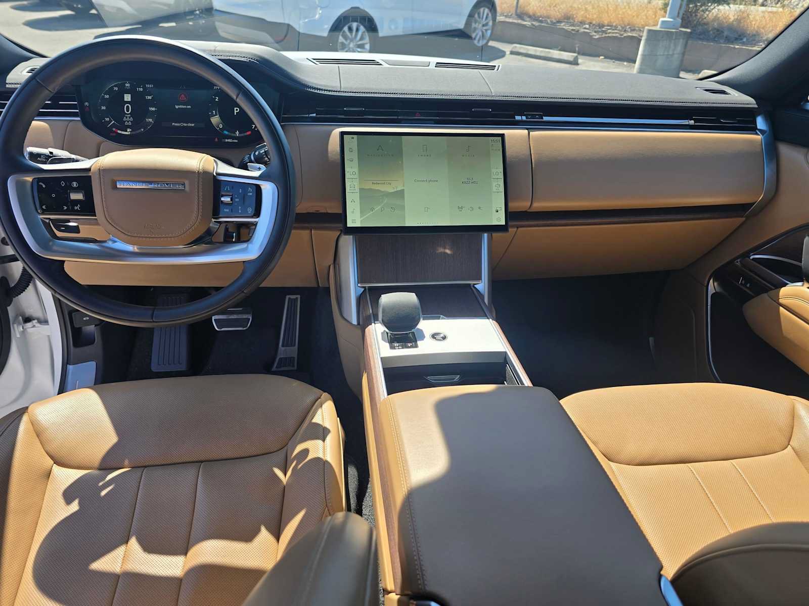 Used 2025 Land Rover Range Rover Long Wheelbase SE AWD/4WD image 20