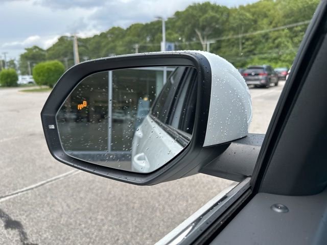 New 2025 Volkswagen Atlas Cross Sport SE image 13