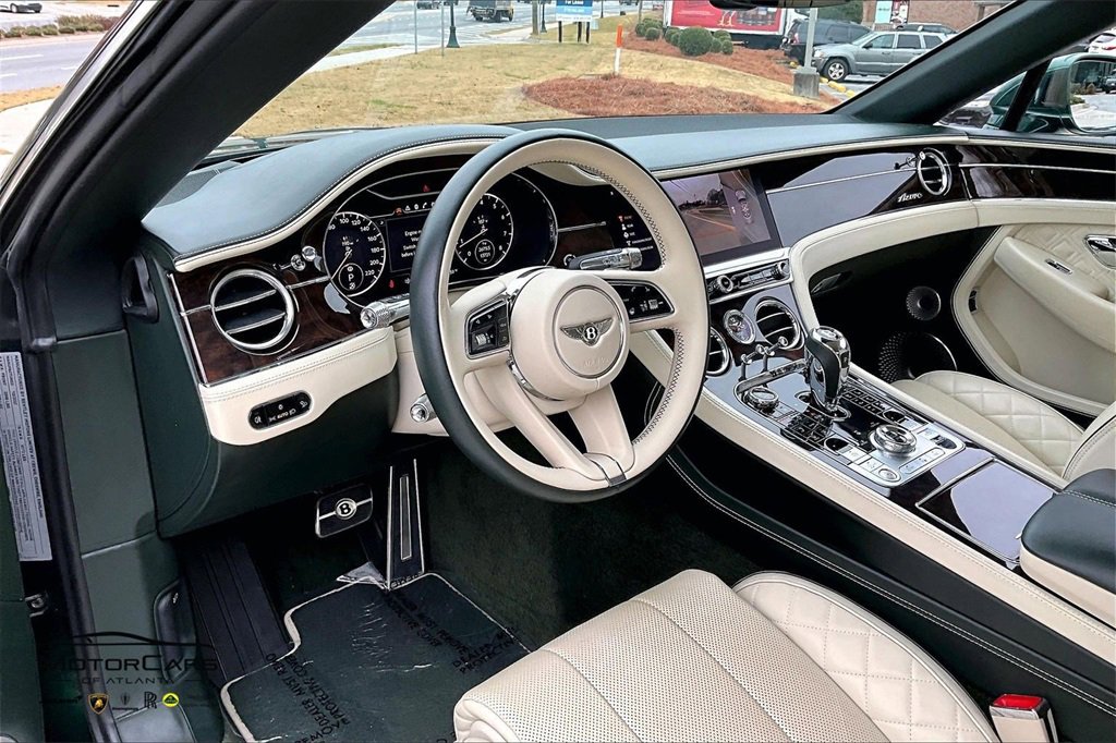 Used 2023 Bentley Continental GT Azure image 13