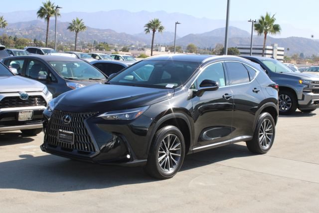 Certified 2024 Lexus NX 250 FWD image 3