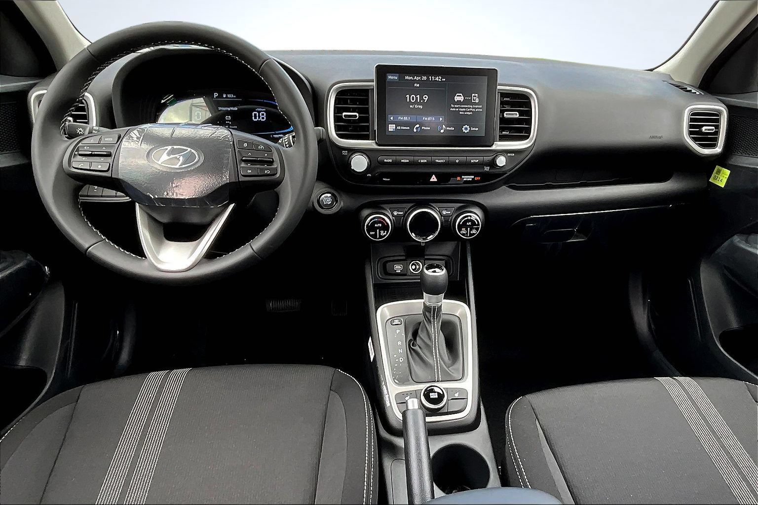 New 2026 Hyundai Venue SEL FWD image 5