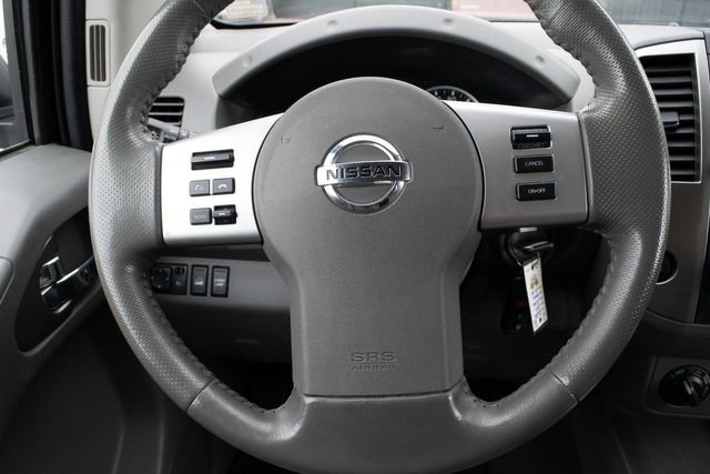 Used 2019 Nissan Frontier SL image 26