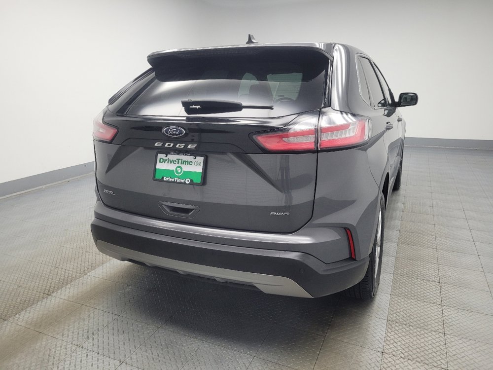 Used 2023 Ford Edge SEL image 7