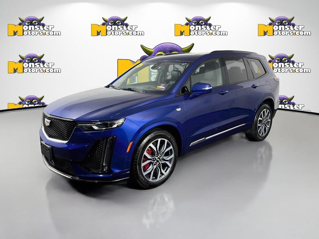 Used 2024 Cadillac XT6 Sport w/ Technology Package