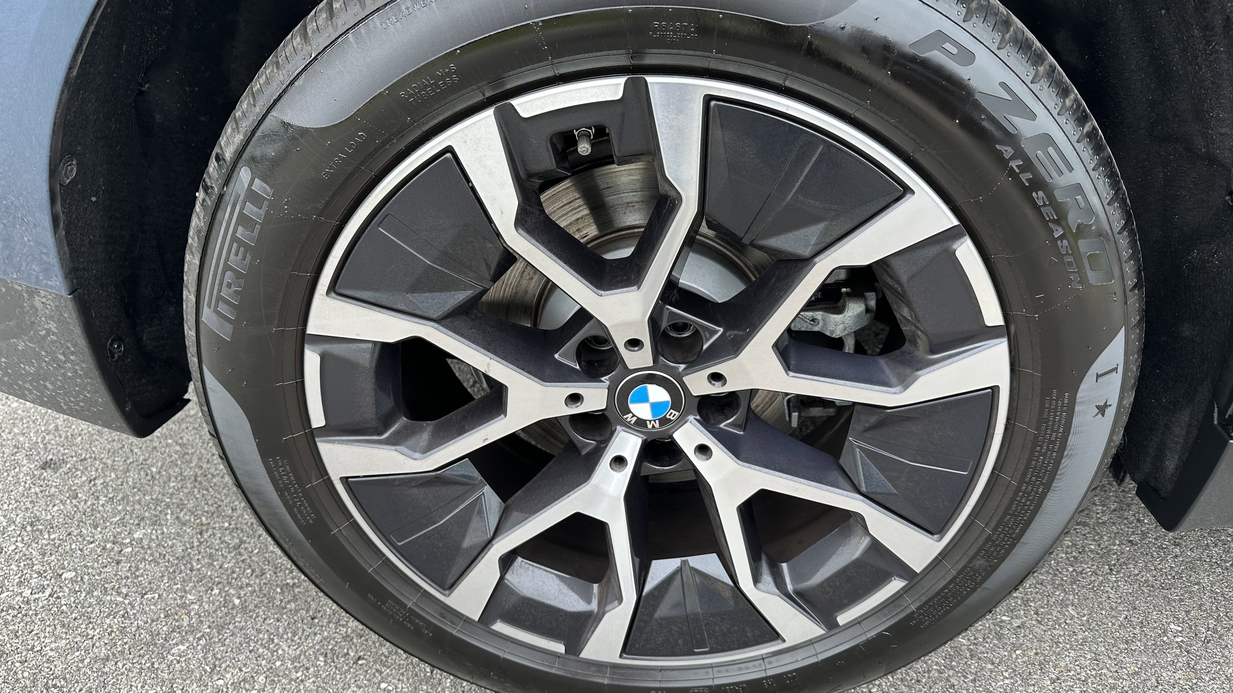 Certified 2025 BMW X3 xDrive30 w/ Premium Package AWD/4WD image 14