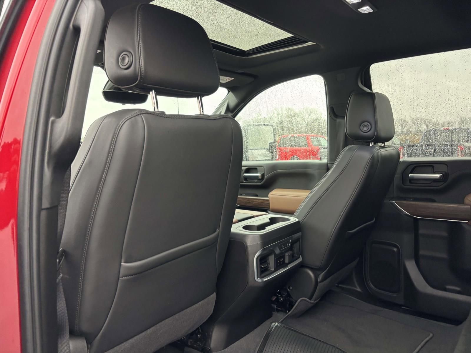 Used 2022 Chevrolet Silverado 3500 High Country w/ Z71 Off-Road Package image 31