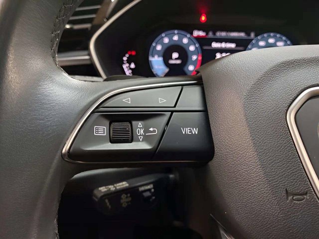 Used 2024 Audi Q3 2.0T Premium w/ Convenience Package AWD/4WD image 33