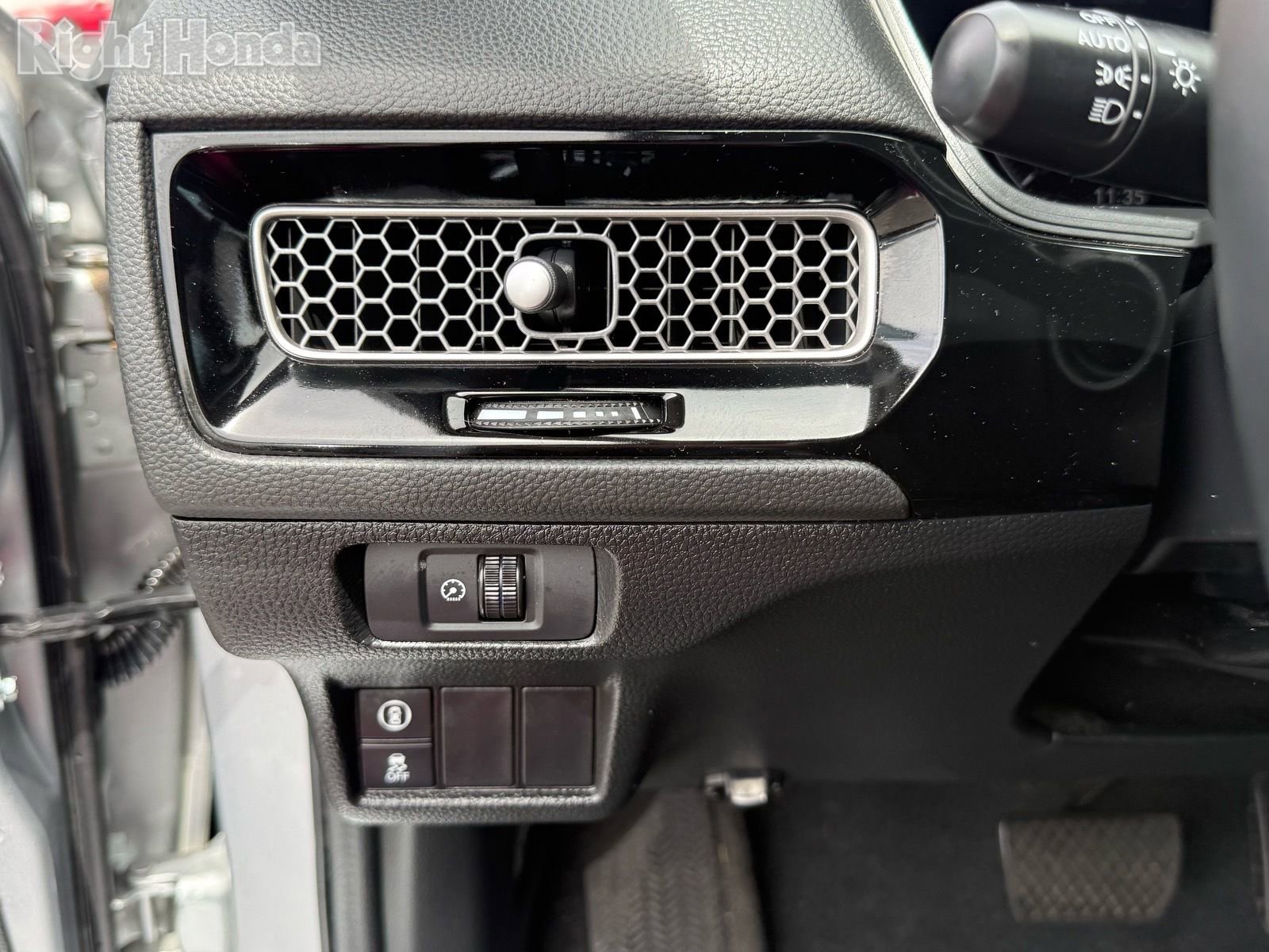 Used 2024 Honda Civic EX image 15