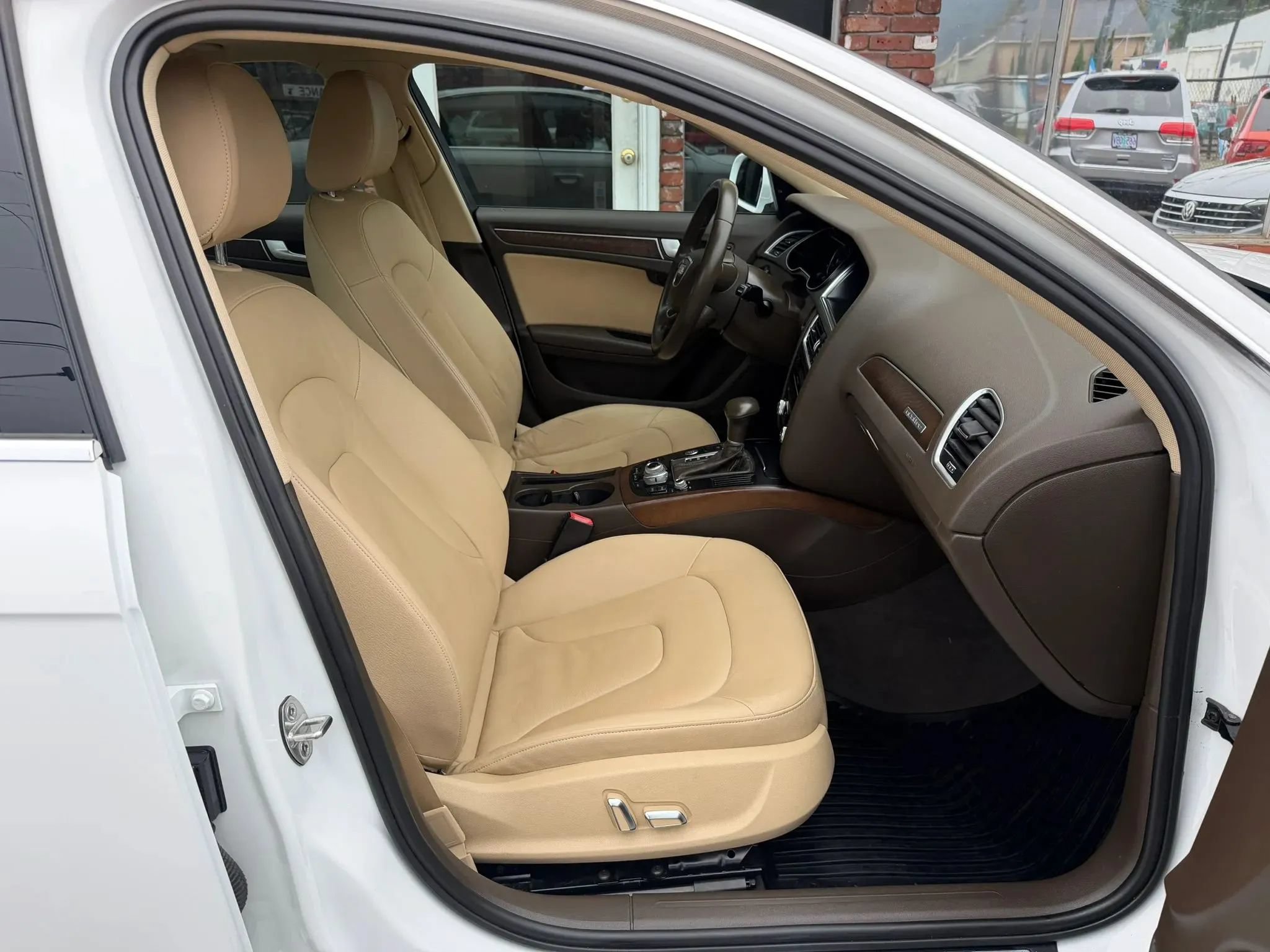Used 2014 Audi A4 2.0T Premium Plus w/ Premium Plus Package AWD/4WD image 13