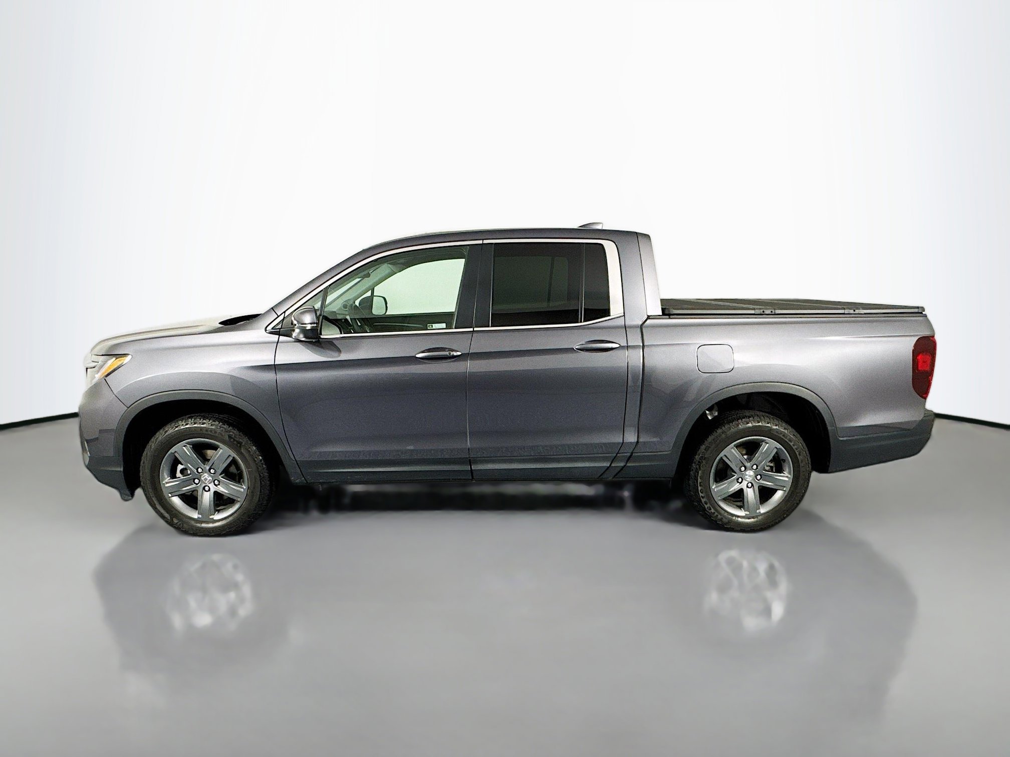Certified 2023 Honda Ridgeline RTL image 8