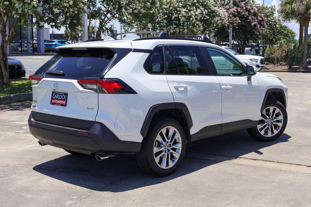 Used 2025 Toyota RAV4 XLE Premium w/ Weather Package FWD image 2