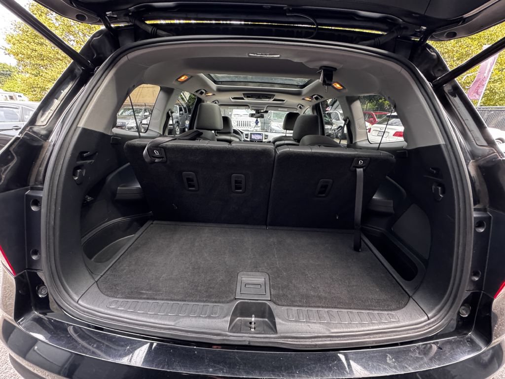 Used 2016 Honda Pilot Elite image 15