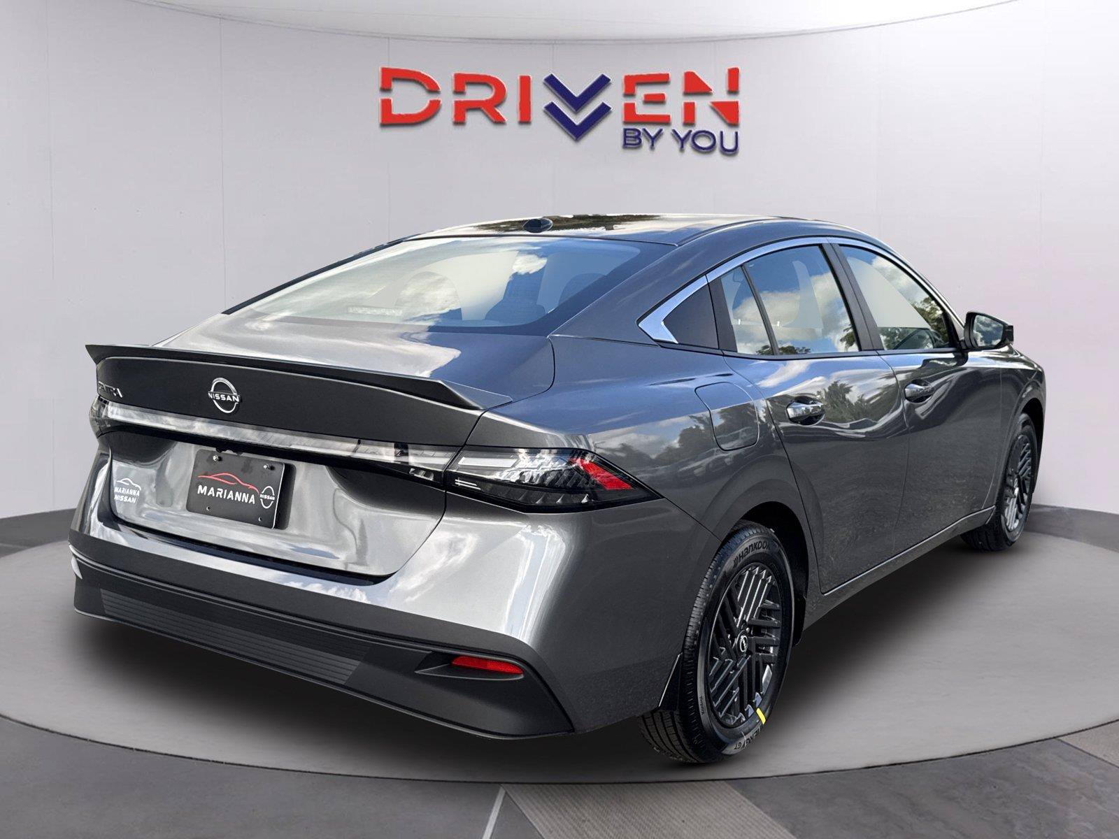 New 2027 Nissan Sentra SV w/ SV Convenience Package FWD image 3
