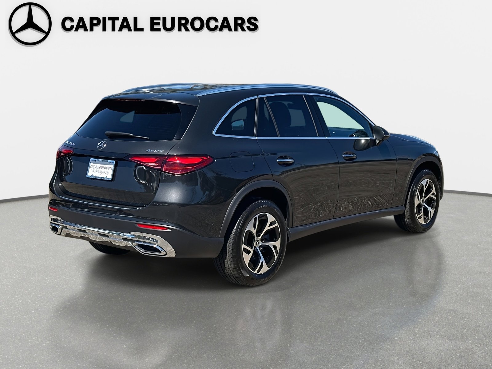 Used 2026 Mercedes-Benz GLC 350e 4MATIC image 5