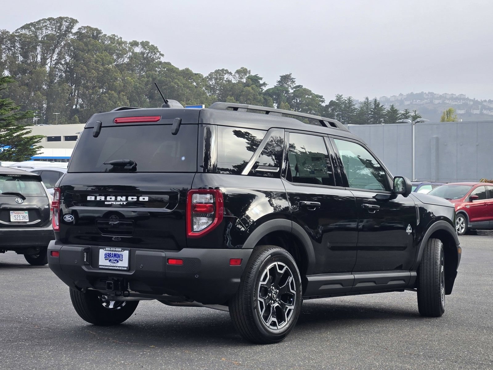 New 2026 Ford Bronco Sport Outer Banks w/ Outer Banks Tech Package+ AWD/4WD image 4