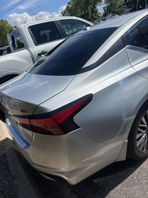 Certified 2023 Nissan Altima 2.5 SV w/ SV Premium Package FWD image 9