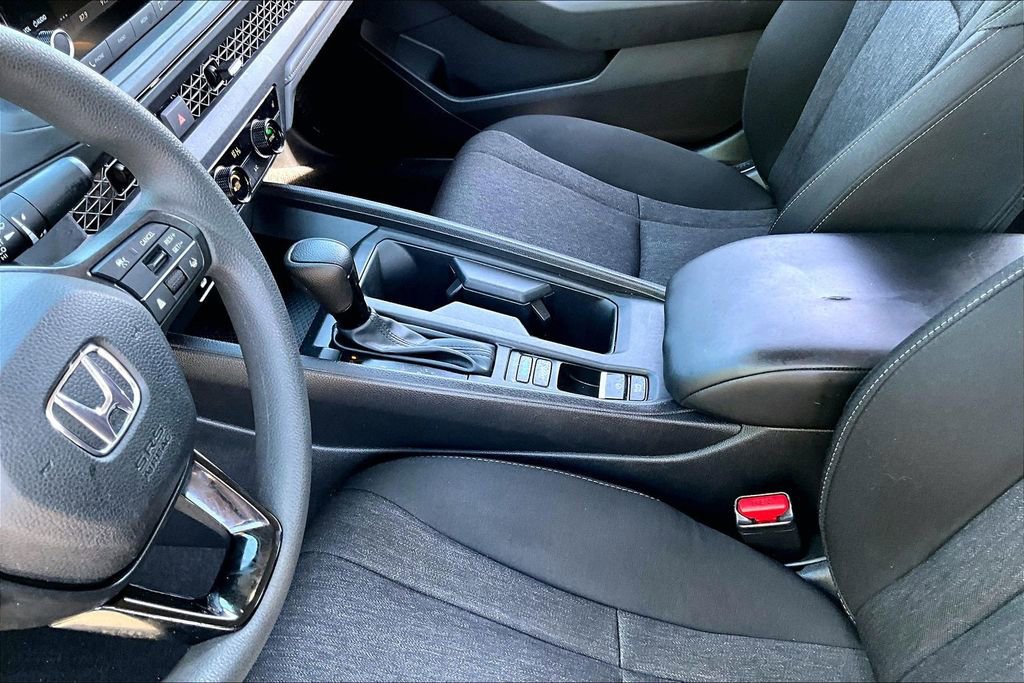 Used 2024 Honda Accord EX image 13
