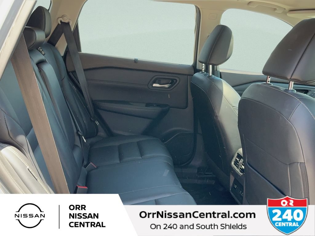 Used 2023 Nissan Rogue SL w/ SL Premium Package FWD image 12