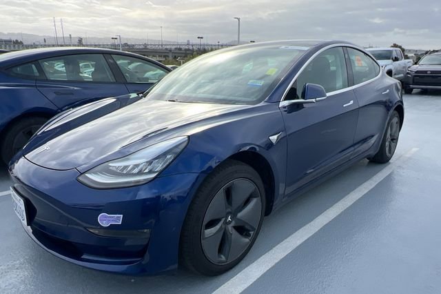 Used 2019 Tesla Model 3 Long Range RWD image 2