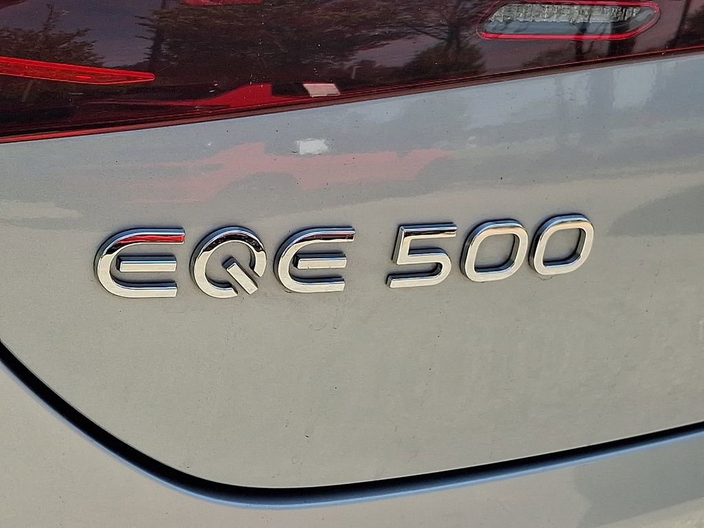 Used 2023 Mercedes-Benz EQE 500 4MATIC Sedan w/ Digital Light Package image 33