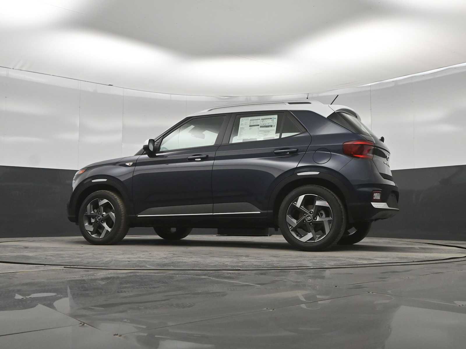 New 2026 Hyundai Venue SEL FWD image 34
