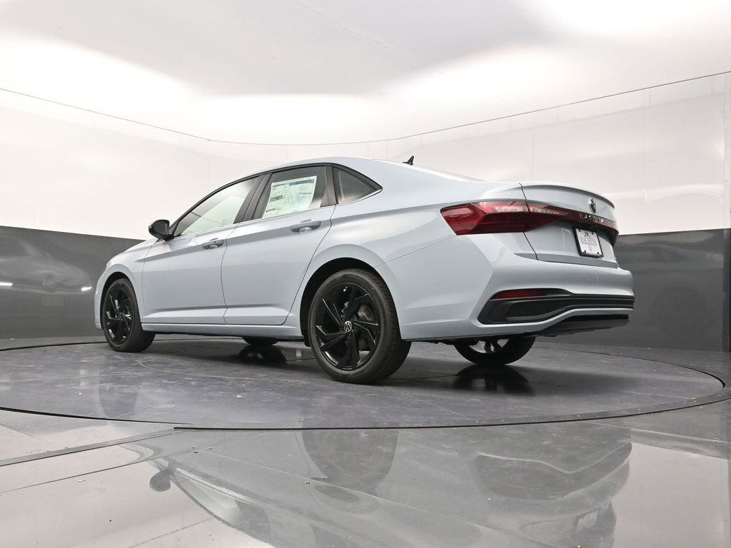 New 2026 Volkswagen Jetta SE image 24