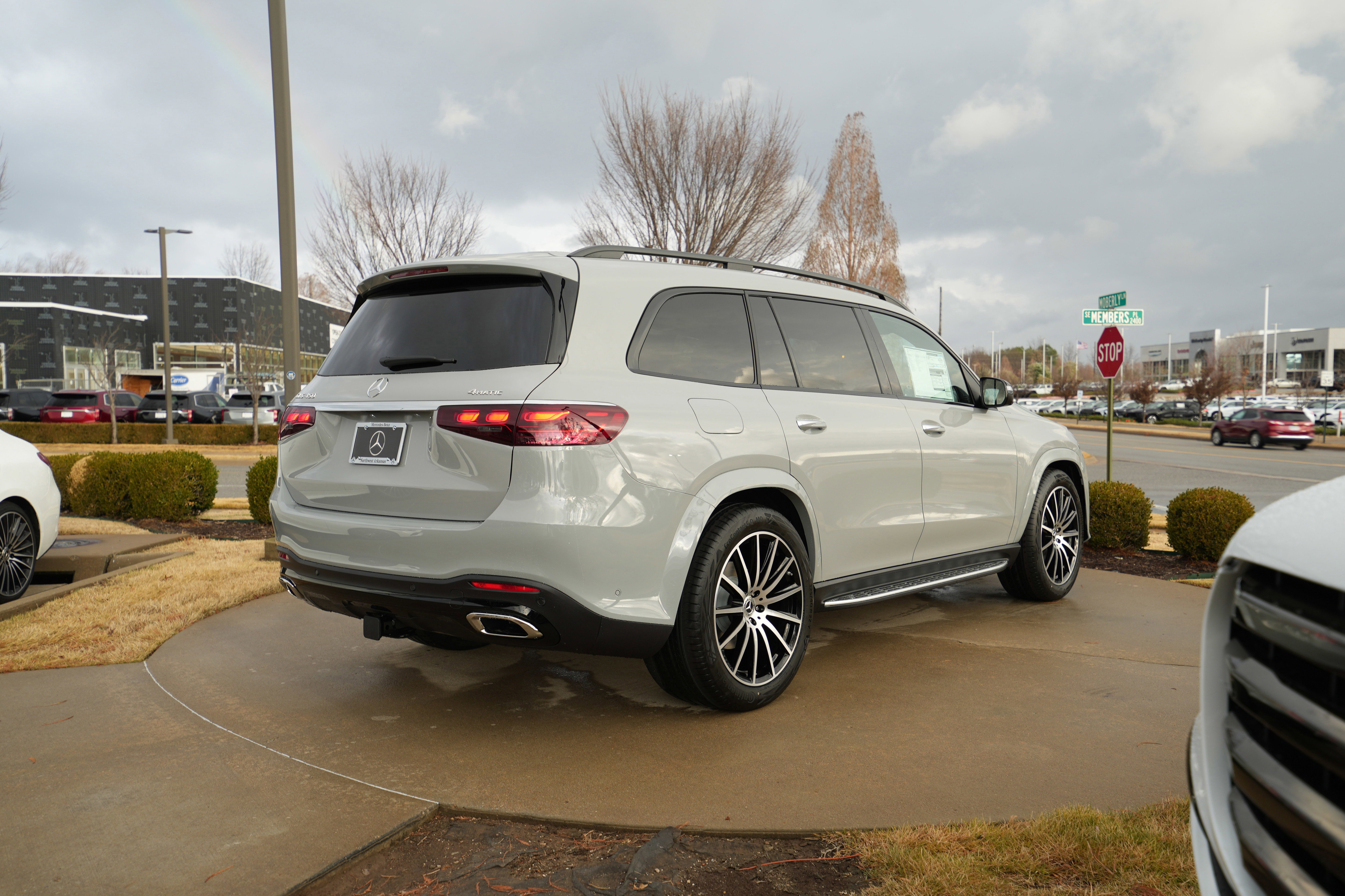 New 2026 Mercedes-Benz GLS 450 4MATIC image 7