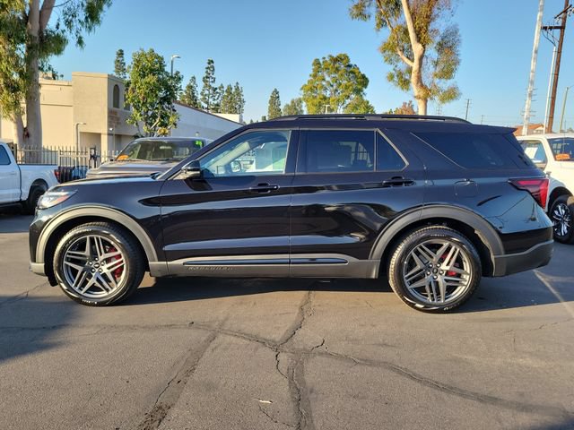 Used 2025 Ford Explorer ST w/ Sun And Sound Package AWD/4WD image 28