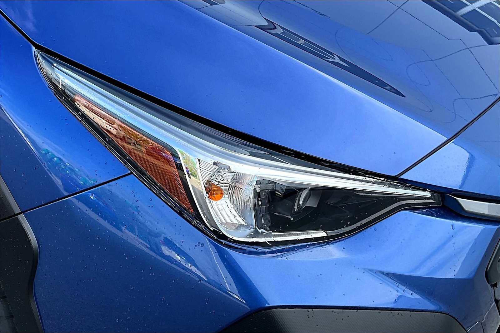 Certified 2025 Subaru Crosstrek 2.0i Premium image 14