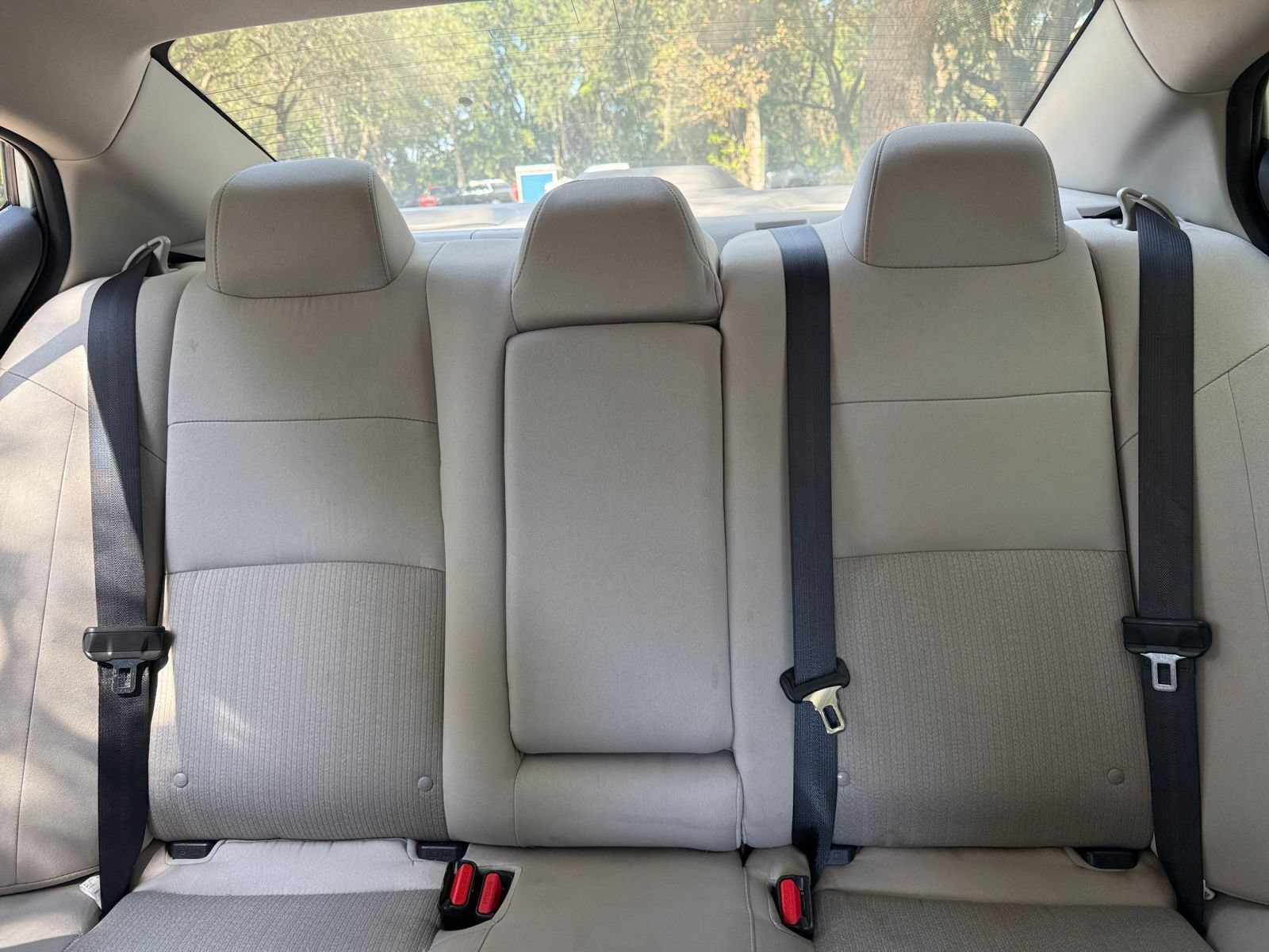 Used 2025 Nissan Altima 2.5 SV FWD image 30