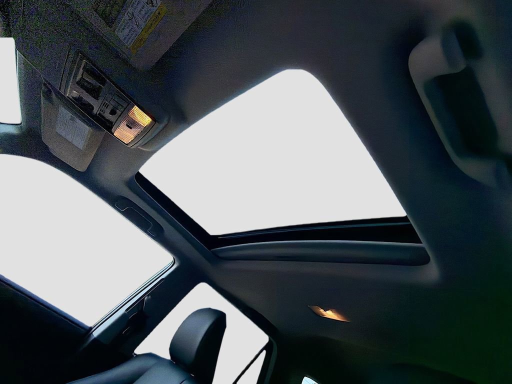 Used 2022 Toyota 4Runner Limited image 29