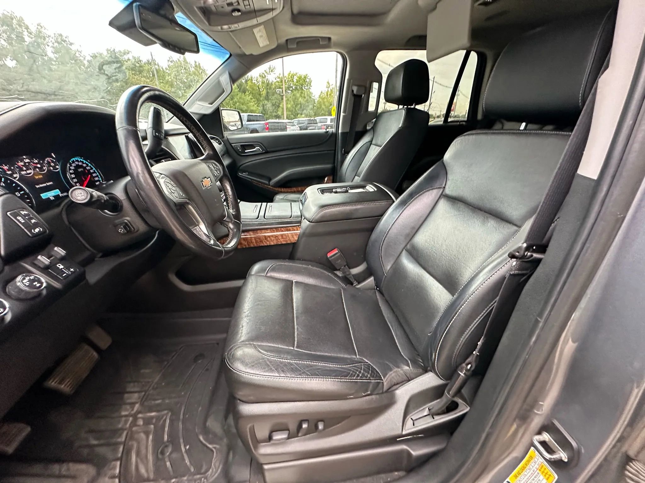 Used 2019 Chevrolet Tahoe Premier image 18