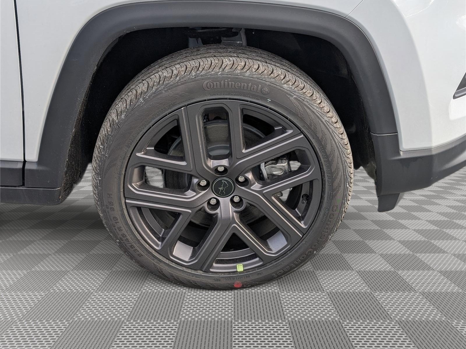 New 2026 Jeep Compass Latitude AWD/4WD image 5