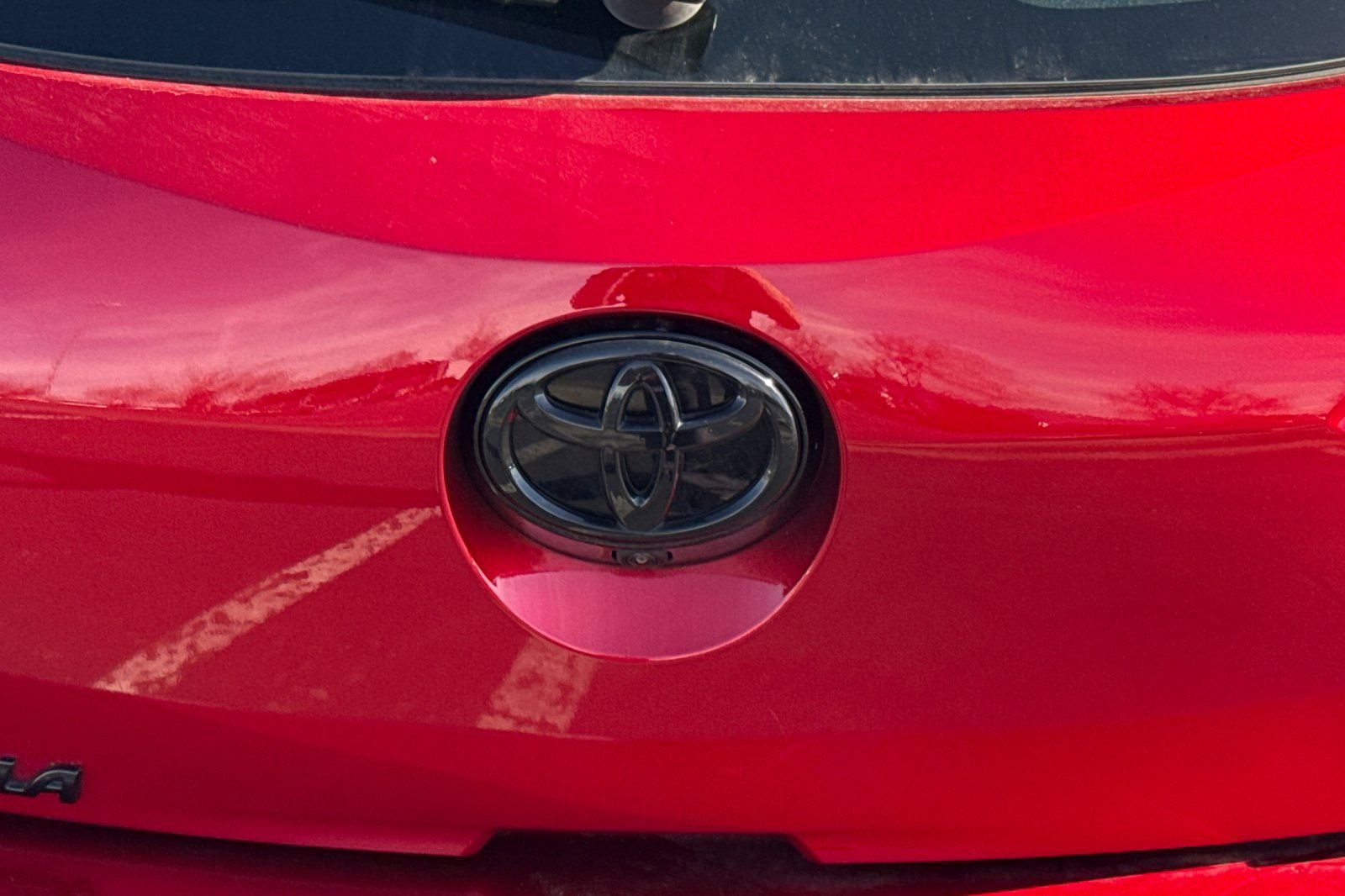 Used 2025 Toyota Corolla SE image 46