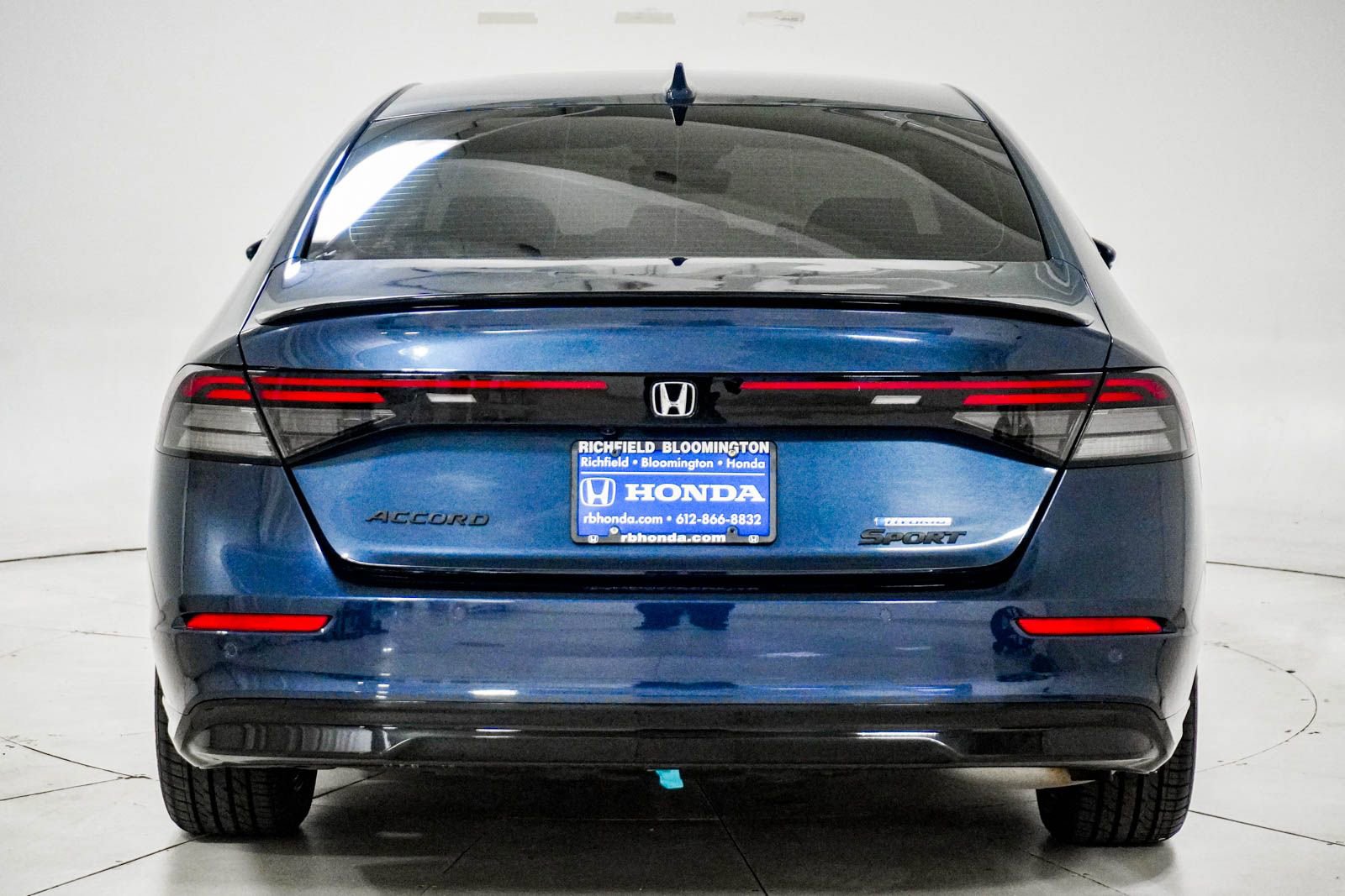 Certified 2025 Honda Accord EX-L image 7