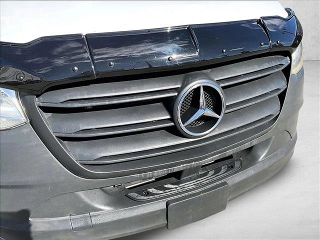 Used 2020 Mercedes-Benz Sprinter 2500 image 28