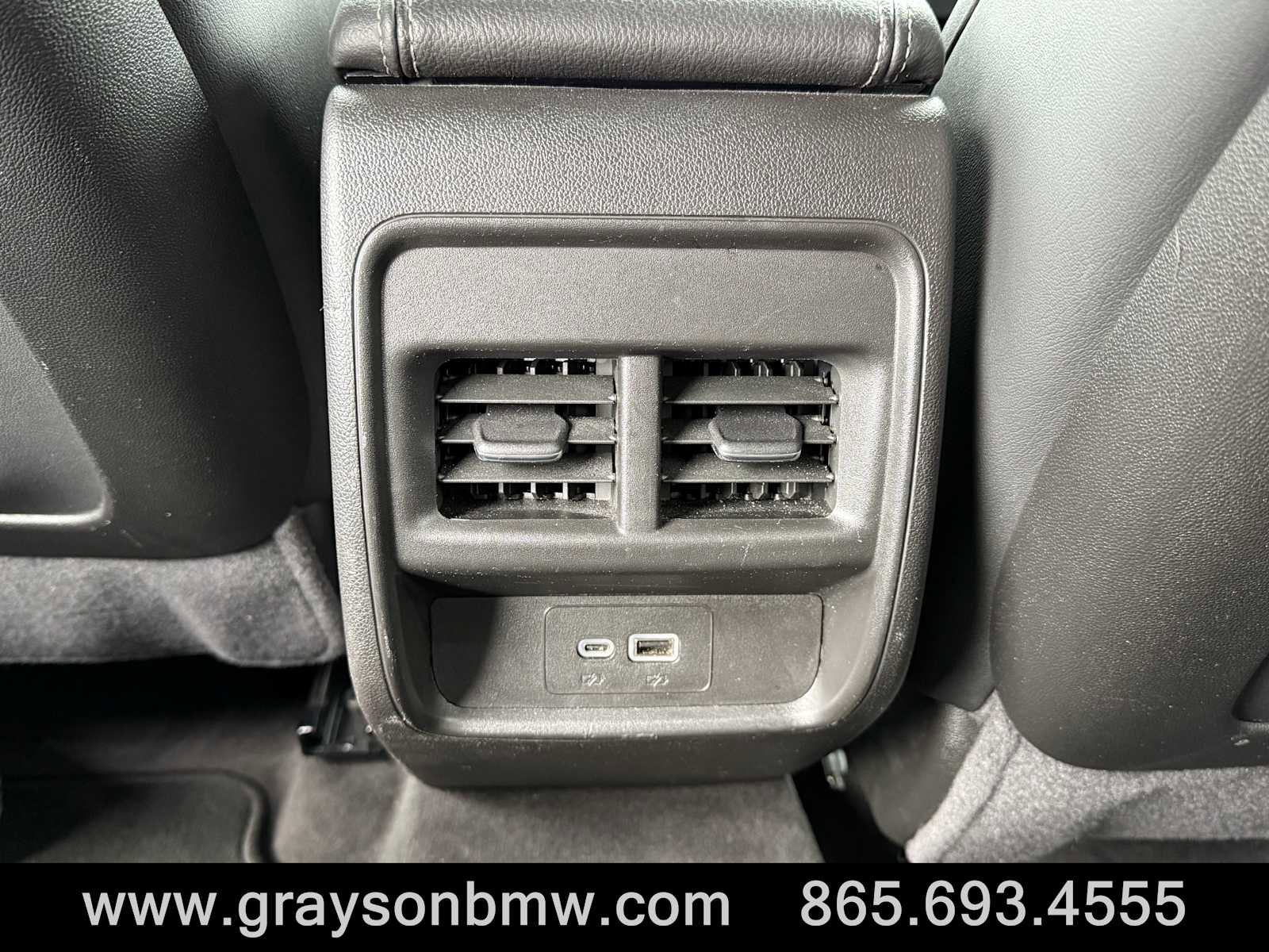 Used 2025 Cadillac XT4 Premium Luxury image 27