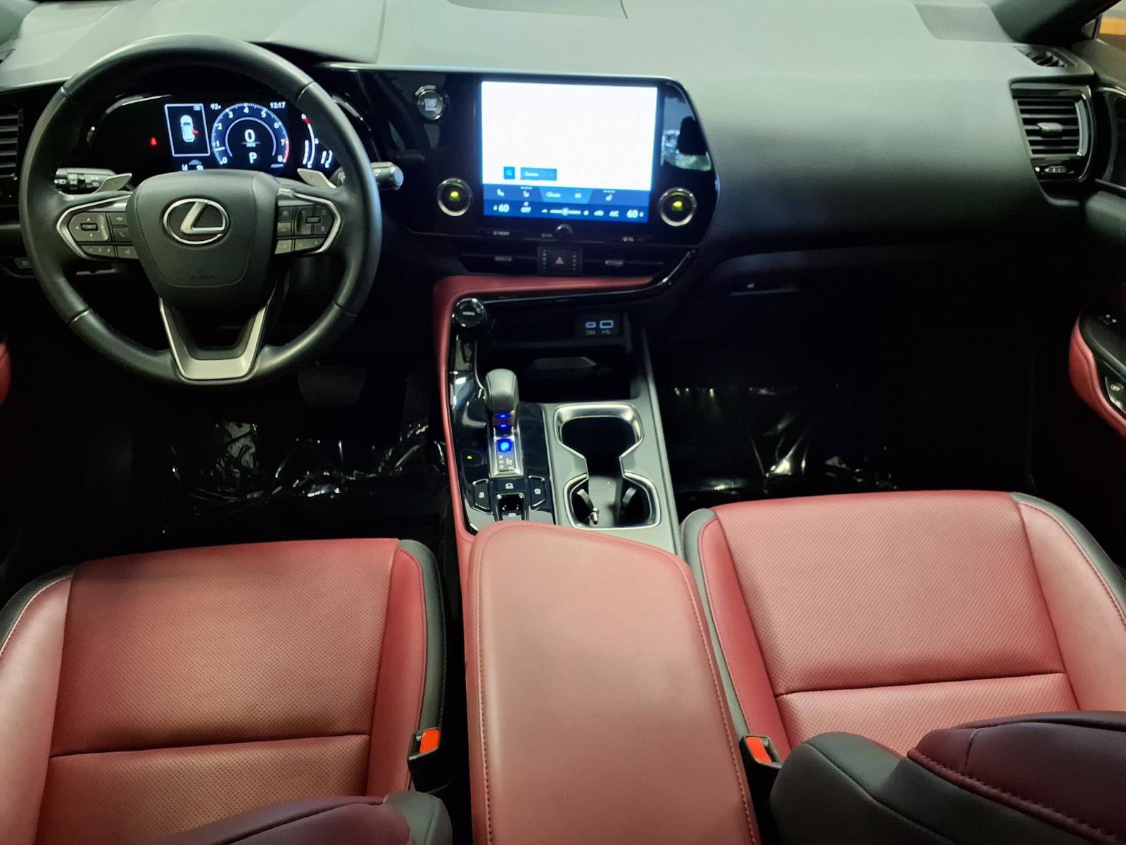 Used 2023 Lexus NX 250 FWD w/ Towing Package (2000 Lbs) image 15
