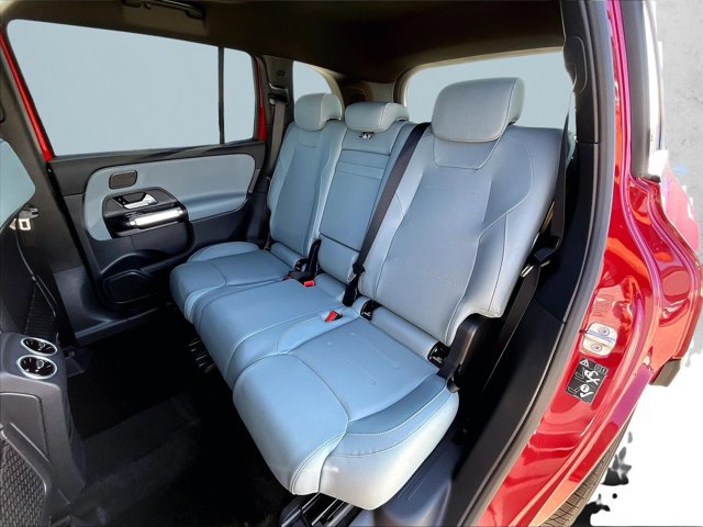 New 2026 Mercedes-Benz GLB 250 image 12