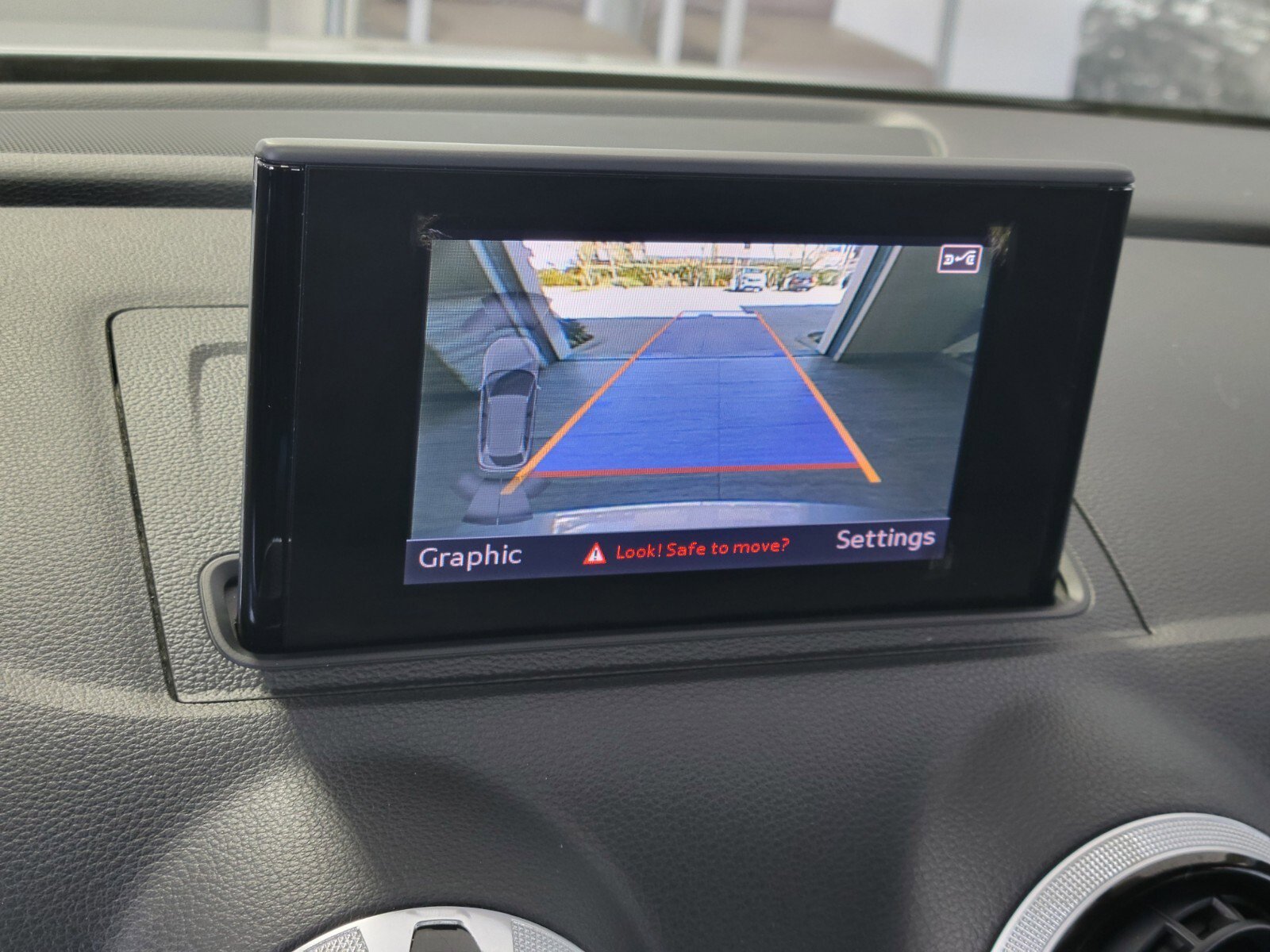 Used 2016 Audi A3 e-tron Premium w/ 17" Wheel Package image 24