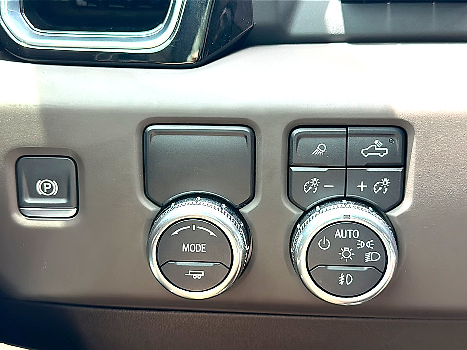 Used 2024 GMC Sierra 1500 Denali w/ Denali Reserve Package RWD image 36