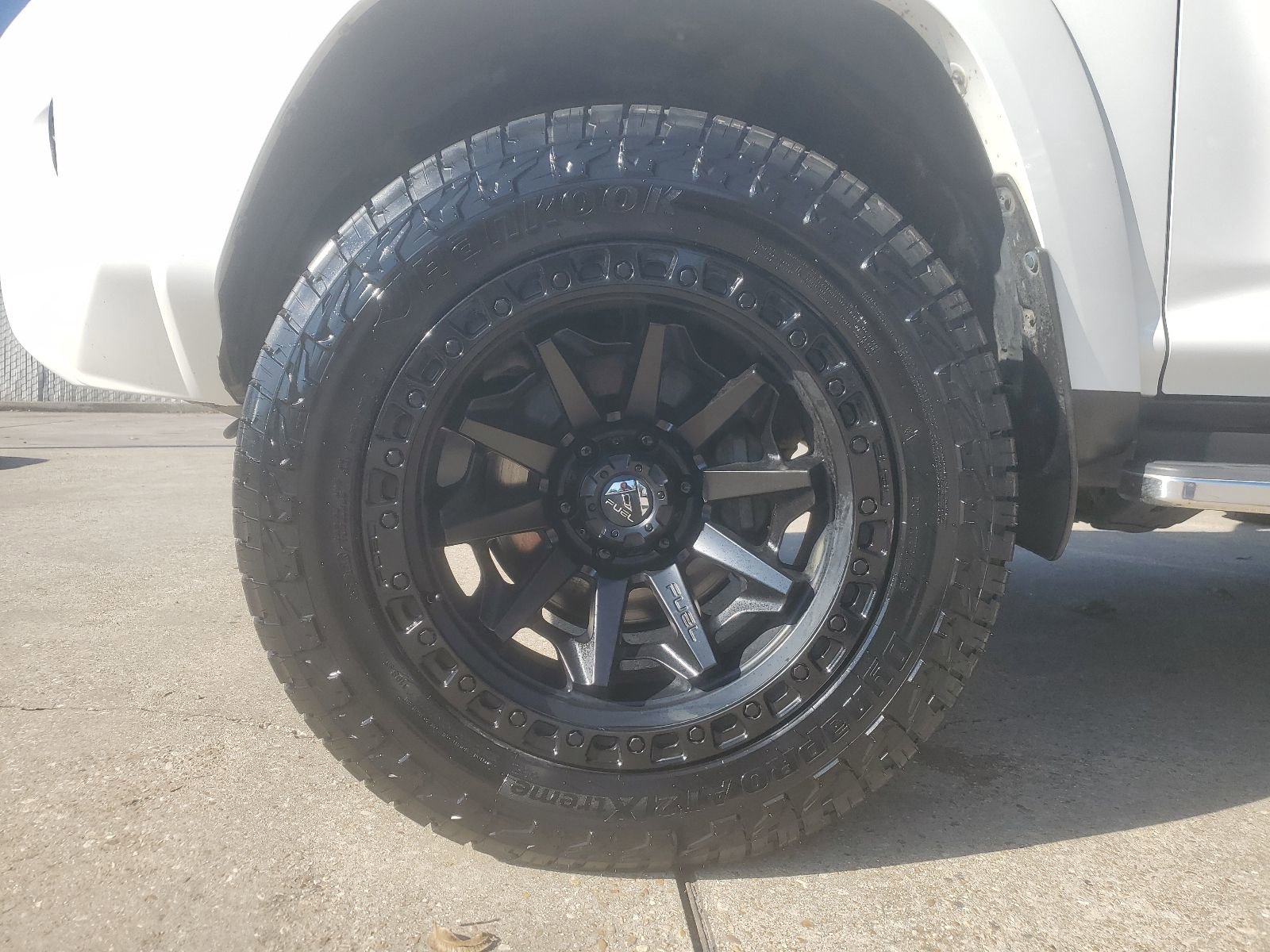 Used 2019 Toyota 4Runner SR5 Premium image 9
