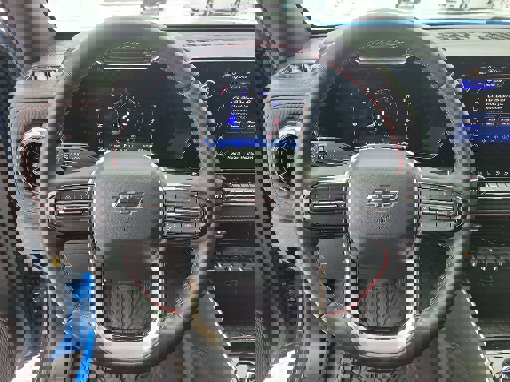 Used 2023 Chevrolet Colorado Z71 w/ Z71 Convenience Package 2 image 23